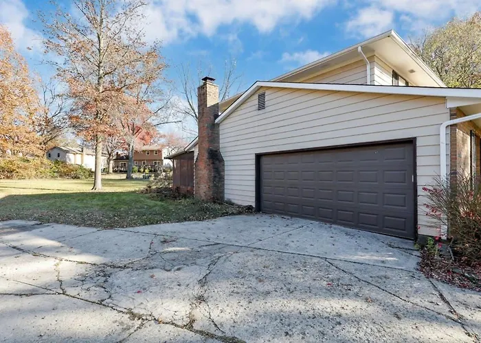 Holiday home Gahanna - 4 Bed 2 Bath - Intel