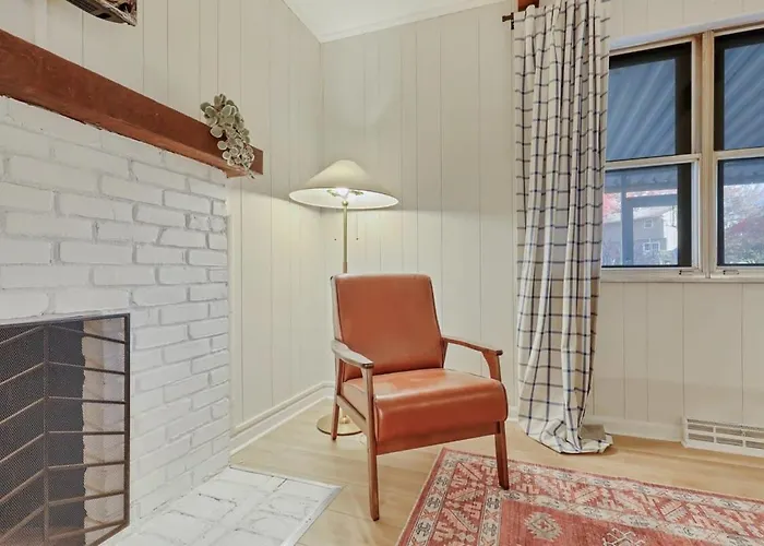 Gahanna - 4 Bed 2 Bath - Intel Columbus