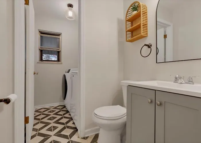 Holiday home Gahanna - 4 Bed 2 Bath - Intel Columbus