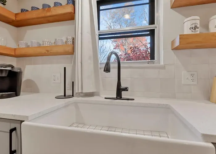Gahanna - 4 Bed 2 Bath - Intel