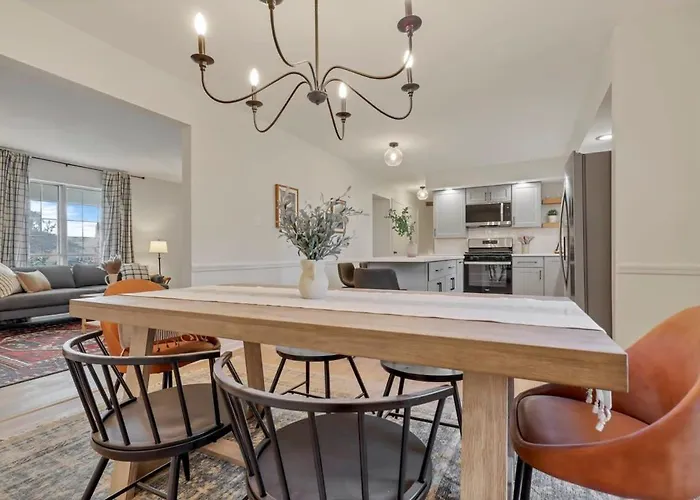 Gahanna - 4 Bed 2 Bath - Intel *